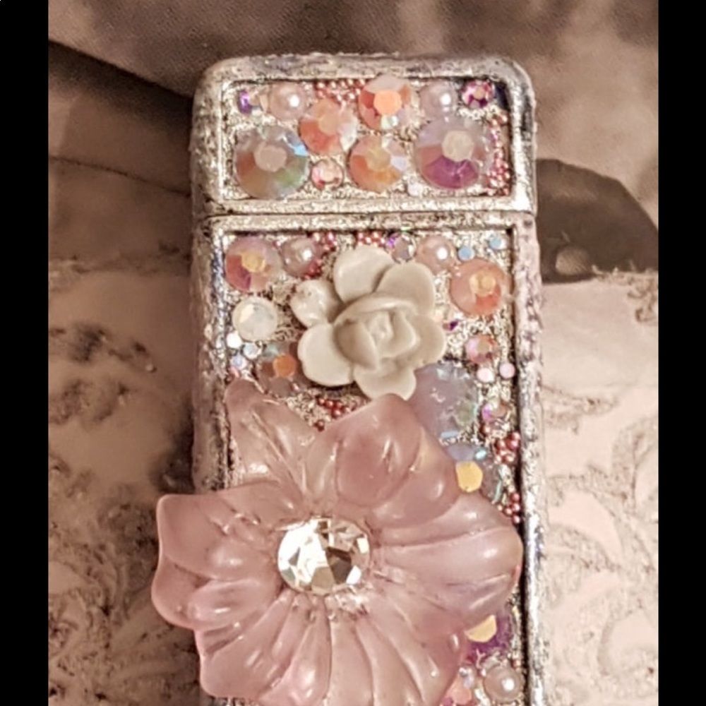 VINTAGE STASH BOX FLOWERED DIVERSION SAFE  NEW PILL BOX!! - Picture 4 of 10